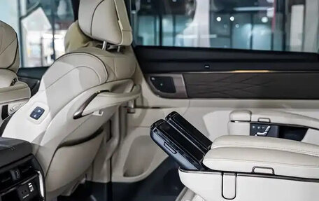 Toyota Alphard, 2025 год, 19 500 000 рублей, 10 фотография