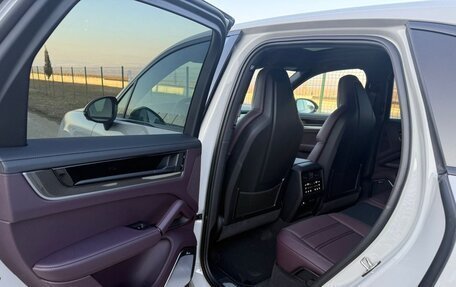 Porsche Cayenne III, 2025 год, 18 500 000 рублей, 8 фотография