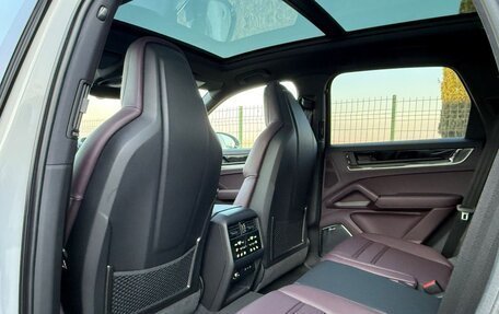 Porsche Cayenne III, 2025 год, 18 500 000 рублей, 18 фотография