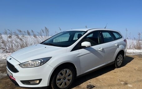 Ford Focus III, 2017 год, 890 000 рублей, 2 фотография