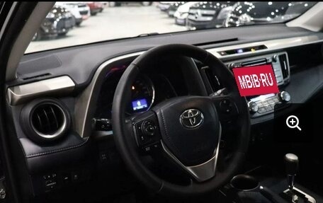 Toyota RAV4, 2013 год, 1 800 000 рублей, 6 фотография