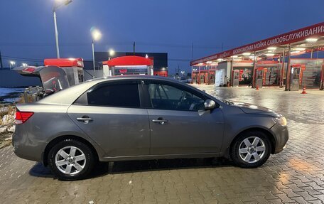 KIA Cerato III, 2010 год, 750 000 рублей, 3 фотография
