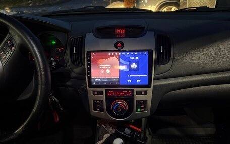 KIA Cerato III, 2010 год, 750 000 рублей, 6 фотография