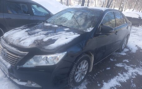 Toyota Camry, 2017 год, 2 340 000 рублей, 7 фотография