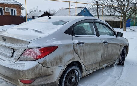 Hyundai Solaris II рестайлинг, 2014 год, 440 000 рублей, 3 фотография