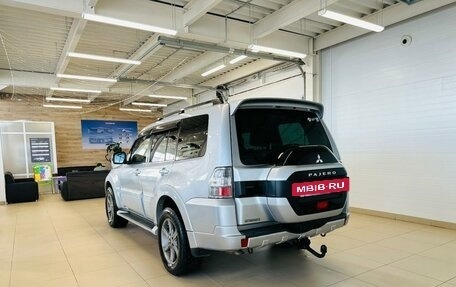 Mitsubishi Pajero IV, 2015 год, 2 899 900 рублей, 4 фотография