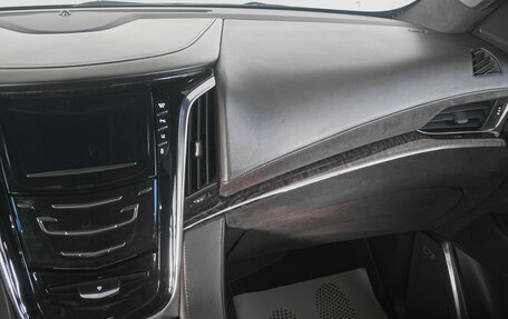 Cadillac Escalade IV, 2015 год, 3 999 000 рублей, 14 фотография