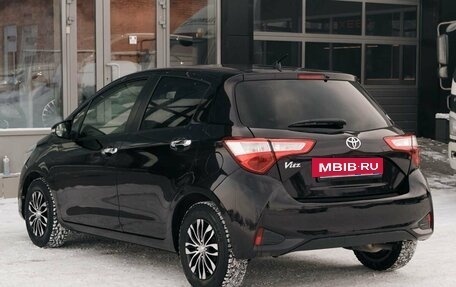 Toyota Vitz, 2018 год, 1 150 000 рублей, 7 фотография