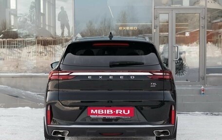 CheryExeed TXL, 2023 год, 2 550 000 рублей, 6 фотография