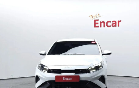 KIA K3, 2023 год, 1 900 000 рублей, 2 фотография