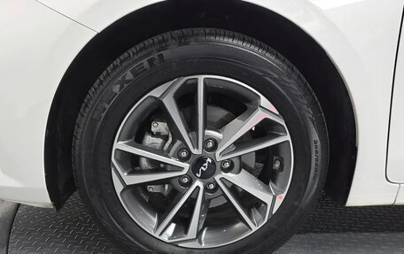 KIA K3, 2023 год, 1 900 000 рублей, 9 фотография