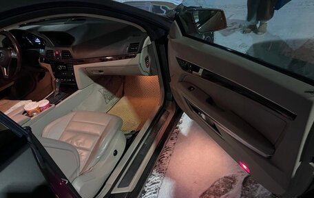 Mercedes-Benz E-Класс, 2012 год, 1 500 000 рублей, 4 фотография