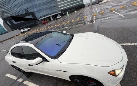 Maserati Ghibli, 2016 год, 2 399 000 рублей, 3 фотография