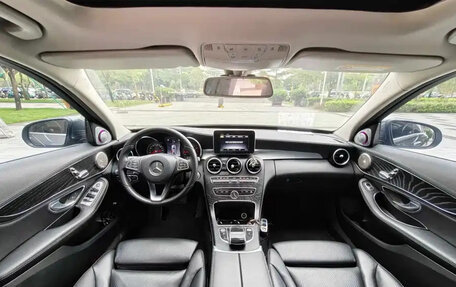 Mercedes-Benz C-Класс, 2018 год, 1 555 000 рублей, 14 фотография