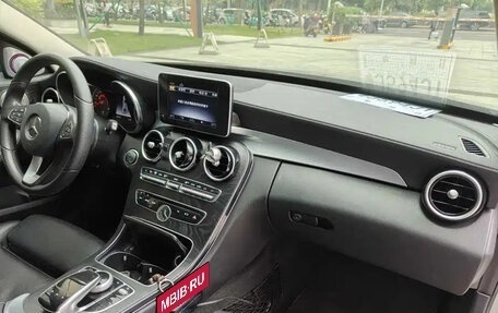 Mercedes-Benz C-Класс, 2018 год, 1 555 000 рублей, 10 фотография