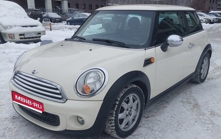 MINI Hatch, 2011 год, 875 000 рублей, 1 фотография