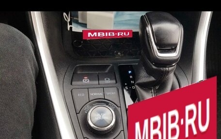 Toyota RAV4, 2020 год, 3 500 000 рублей, 9 фотография