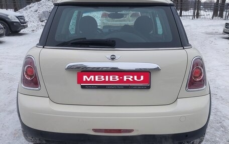 MINI Hatch, 2011 год, 875 000 рублей, 5 фотография