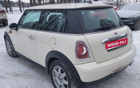 MINI Hatch, 2011 год, 875 000 рублей, 6 фотография