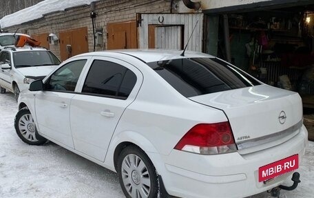 Opel Astra H, 2011 год, 550 000 рублей, 3 фотография