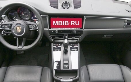 Porsche Macan I рестайлинг, 2022 год, 7 800 000 рублей, 11 фотография