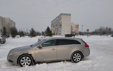 Opel Insignia II рестайлинг, 2010 год, 650 000 рублей, 2 фотография