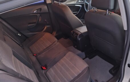 Opel Insignia II рестайлинг, 2010 год, 650 000 рублей, 14 фотография