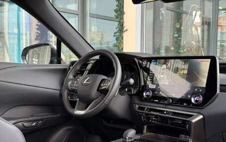 Lexus RX IV рестайлинг, 2025 год, 7 900 000 рублей, 9 фотография