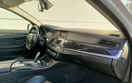 BMW 5 серия, 2015 год, 1 965 000 рублей, 11 фотография