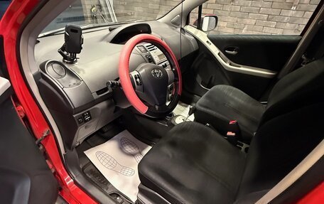 Toyota Yaris III рестайлинг, 2006 год, 650 000 рублей, 9 фотография