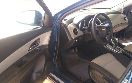 Chevrolet Cruze II, 2013 год, 740 000 рублей, 13 фотография