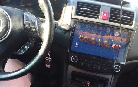 Honda Accord VII рестайлинг, 2006 год, 800 000 рублей, 5 фотография