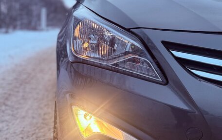 Hyundai Solaris II рестайлинг, 2016 год, 900 000 рублей, 3 фотография