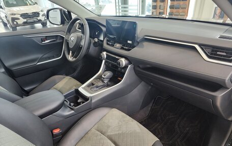 Toyota RAV4, 2025 год, 4 249 000 рублей, 11 фотография