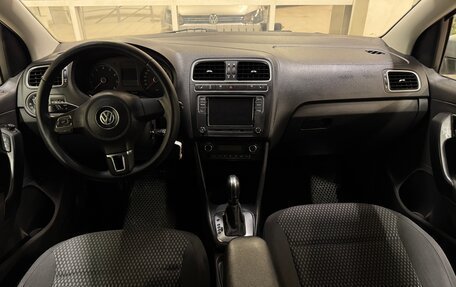 Volkswagen Polo VI (EU Market), 2011 год, 800 000 рублей, 8 фотография