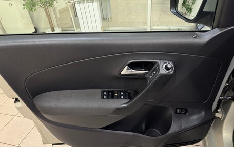 Volkswagen Polo VI (EU Market), 2011 год, 800 000 рублей, 14 фотография