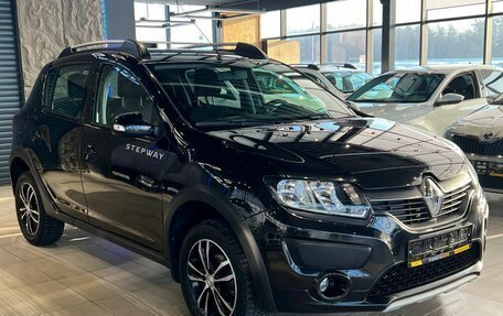 Renault Sandero II рестайлинг, 2016 год, 1 145 000 рублей, 3 фотография