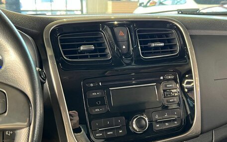 Renault Sandero II рестайлинг, 2016 год, 1 145 000 рублей, 12 фотография