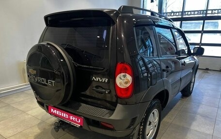 Chevrolet Niva I рестайлинг, 2014 год, 591 529 рублей, 6 фотография