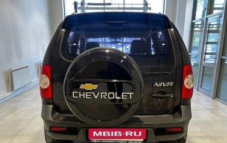 Chevrolet Niva I рестайлинг, 2014 год, 591 529 рублей, 7 фотография