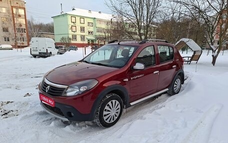 Renault Sandero I, 2013 год, 740 000 рублей, 1 фотография