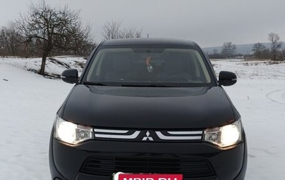 Mitsubishi Outlander III рестайлинг 3, 2013 год, 1 550 000 рублей, 1 фотография