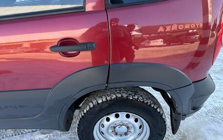 Chevrolet Niva I рестайлинг, 2013 год, 540 000 рублей, 13 фотография