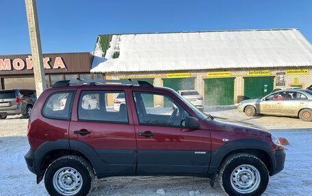 Chevrolet Niva I рестайлинг, 2013 год, 540 000 рублей, 3 фотография
