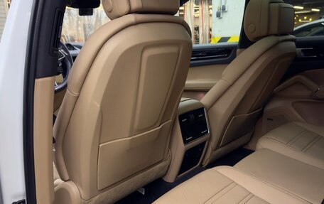 Porsche Cayenne III, 2021 год, 12 900 000 рублей, 20 фотография