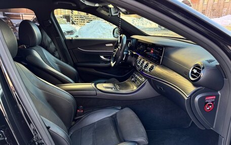 Mercedes-Benz E-Класс, 2021 год, 4 110 000 рублей, 13 фотография