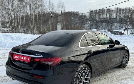 Mercedes-Benz E-Класс, 2021 год, 4 110 000 рублей, 5 фотография