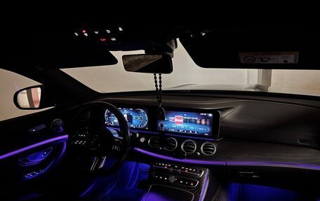 Mercedes-Benz E-Класс, 2021 год, 4 110 000 рублей, 17 фотография