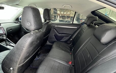 Skoda Octavia, 2018 год, 1 750 000 рублей, 13 фотография