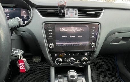 Skoda Octavia, 2018 год, 1 750 000 рублей, 14 фотография